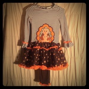 Festive fall ensemble